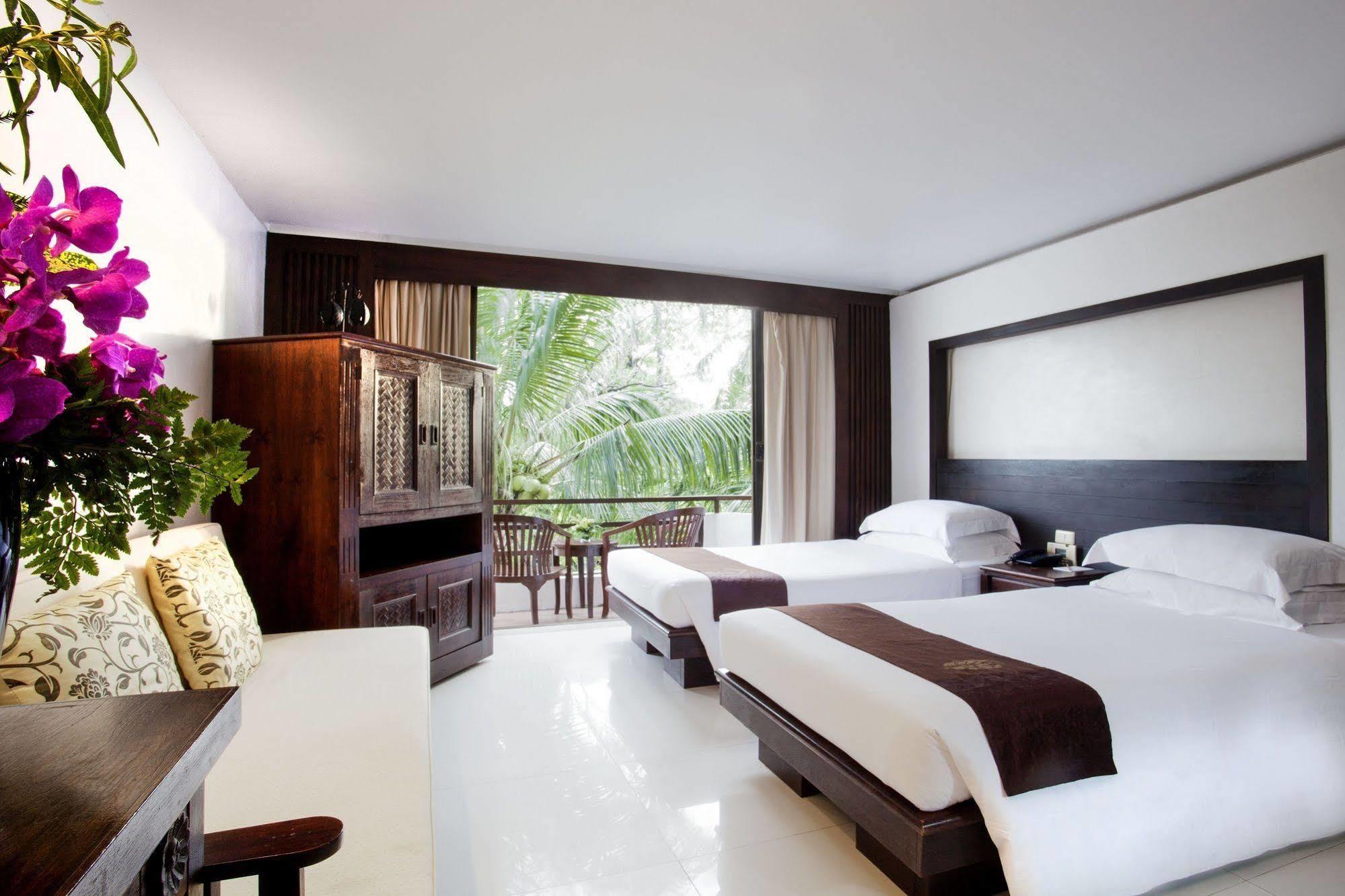 Safari Beach Hotel Patong Ngoại thất bức ảnh